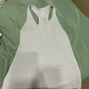 workout tank top